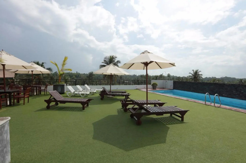 Refresh Hotel Hikkaduwa