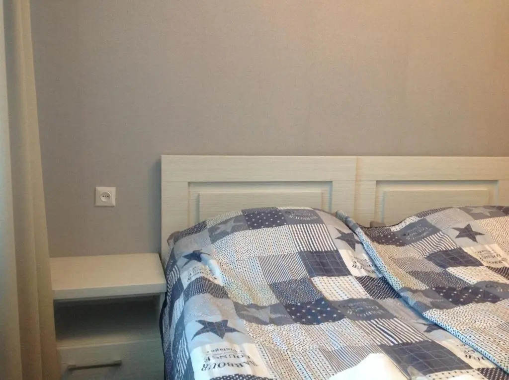 Apart 516 Bobline