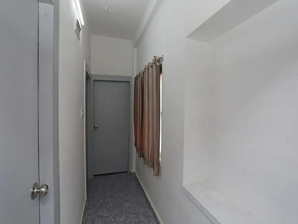 Oyo 24223 Upasana Guest House