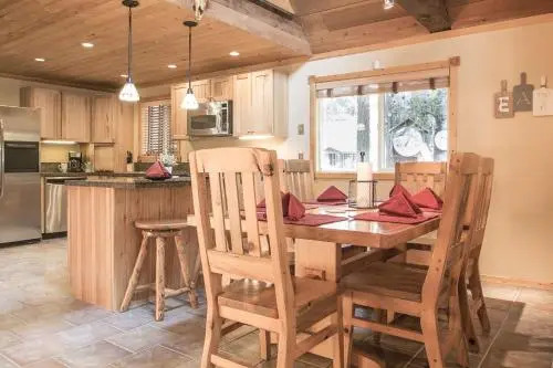 Log Hauler Haus