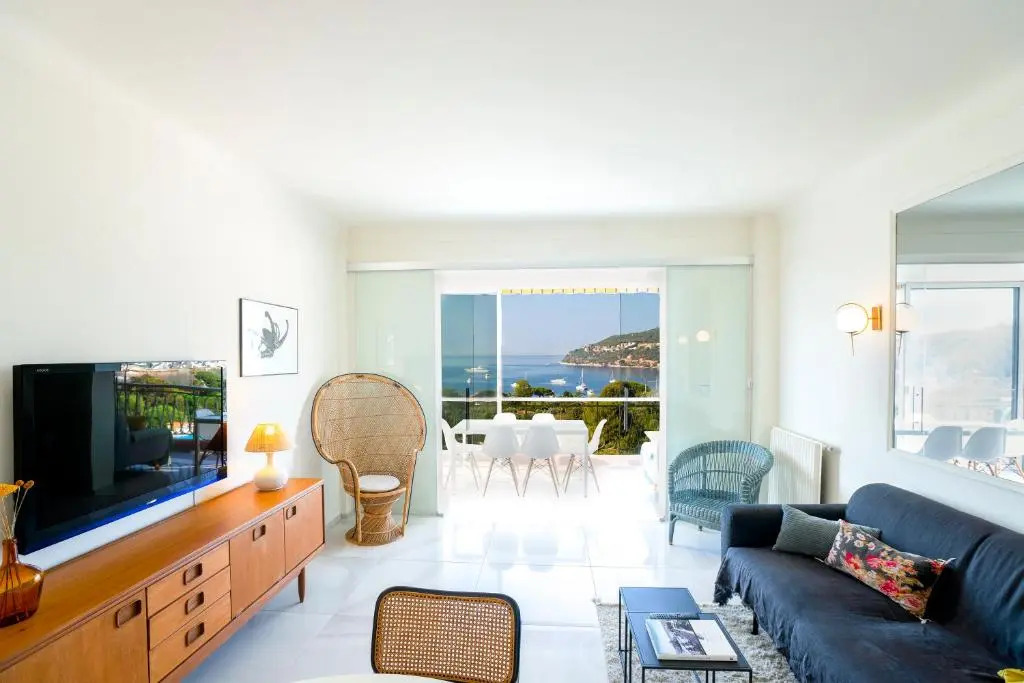 Vue mer exceptionnelle entre Nice et Monaco