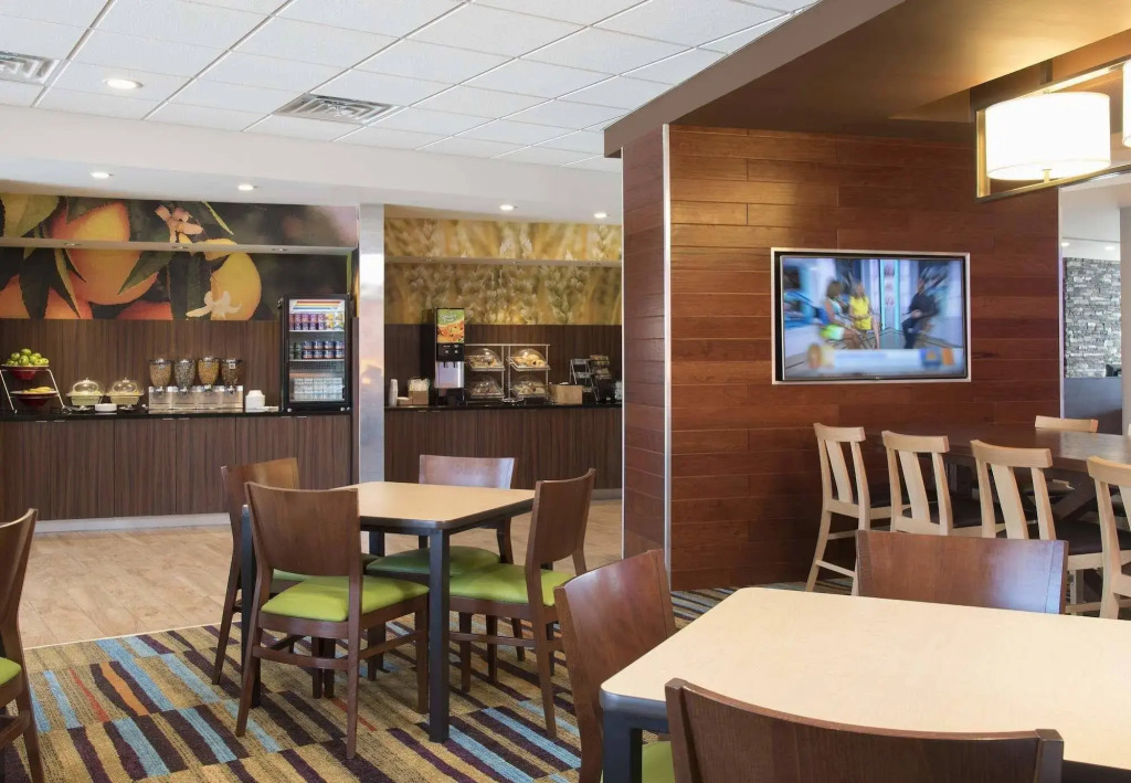 Fairfield Inn & Suites by Marriott Jackson Clinton