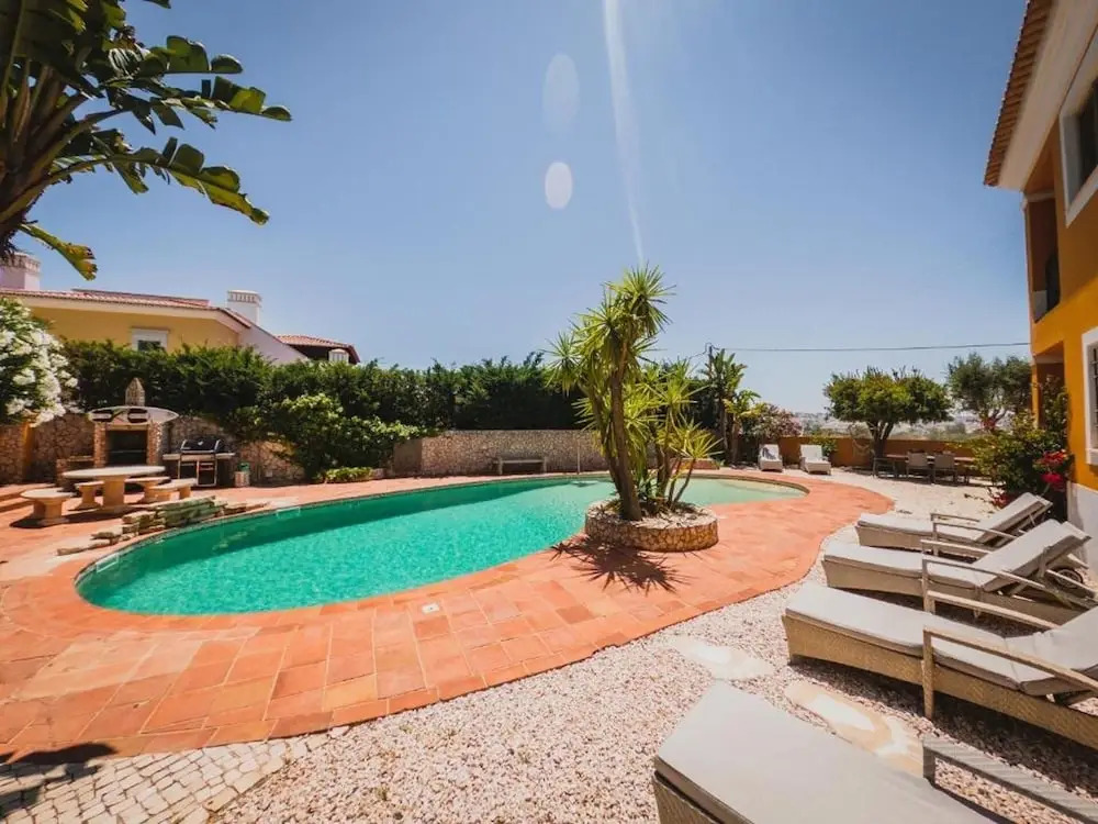 Lagos Beachfront Studio Apartment With Pool