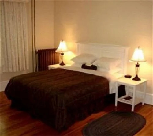 The Fairview Inn