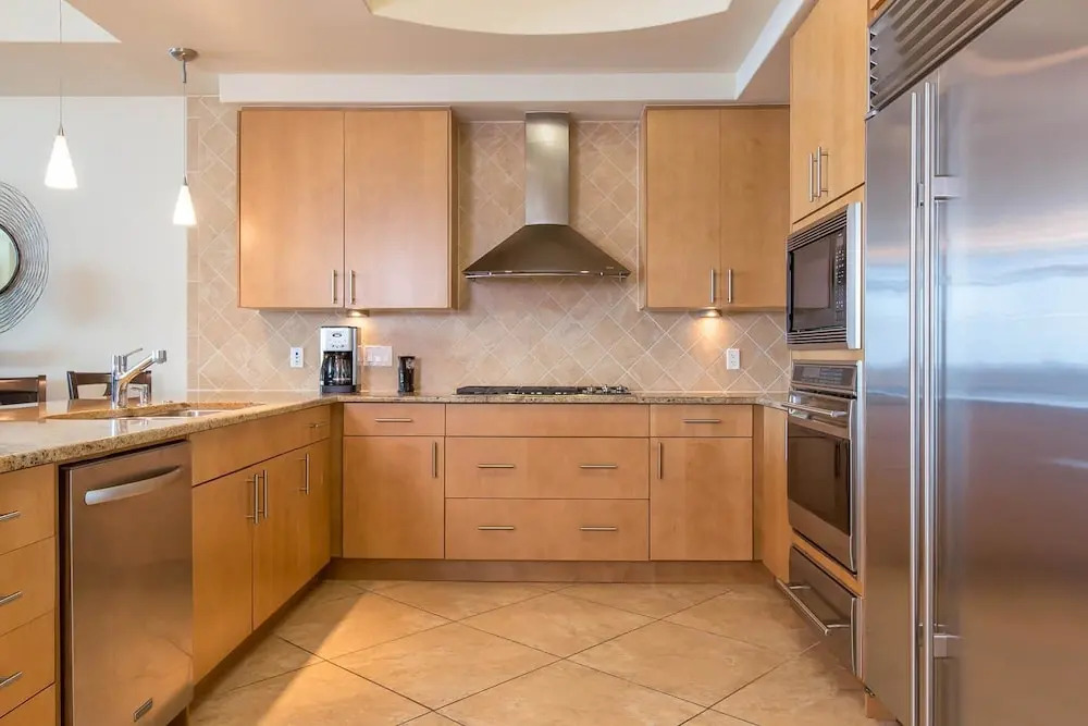 Turquoise Place Unit 1008D