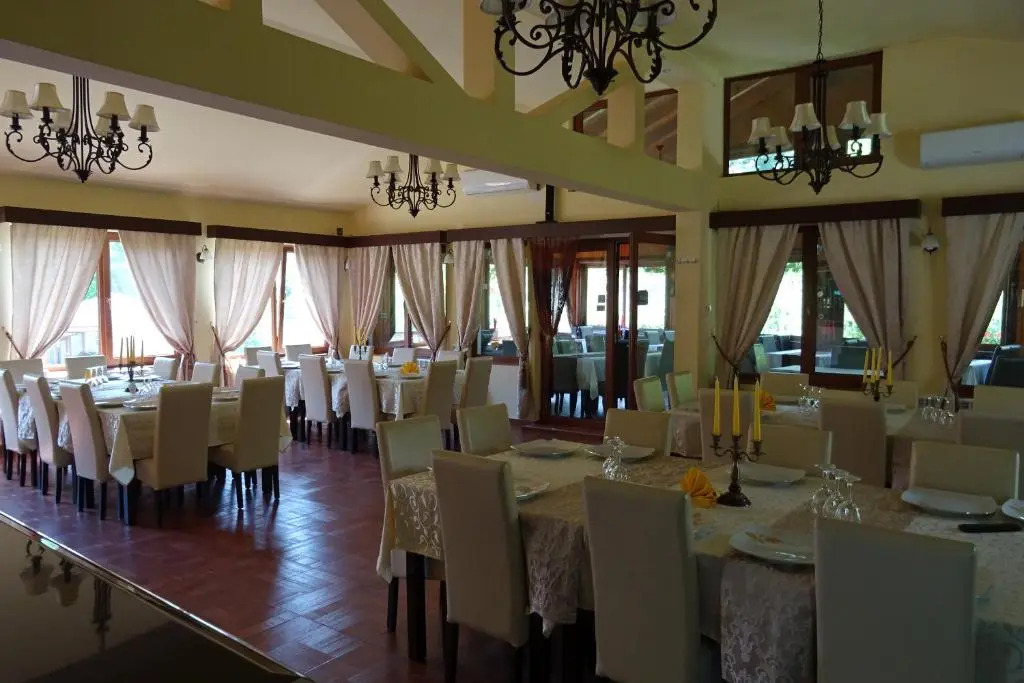 Pension Cuibul Viselor