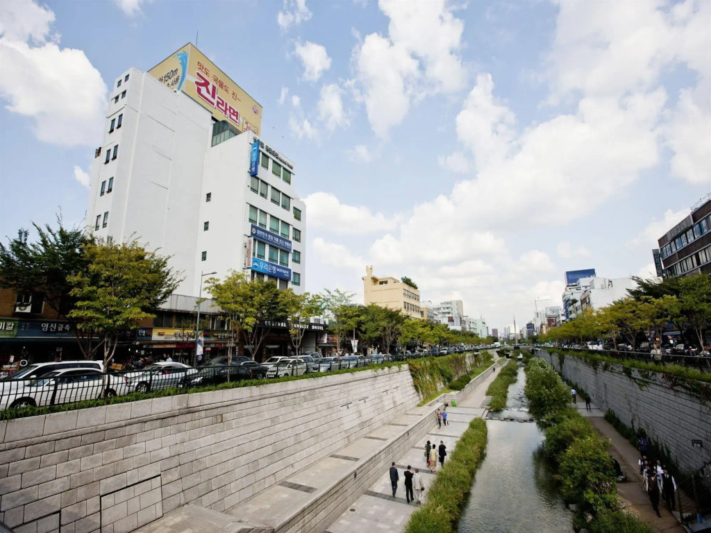 Central Tourist Hotel