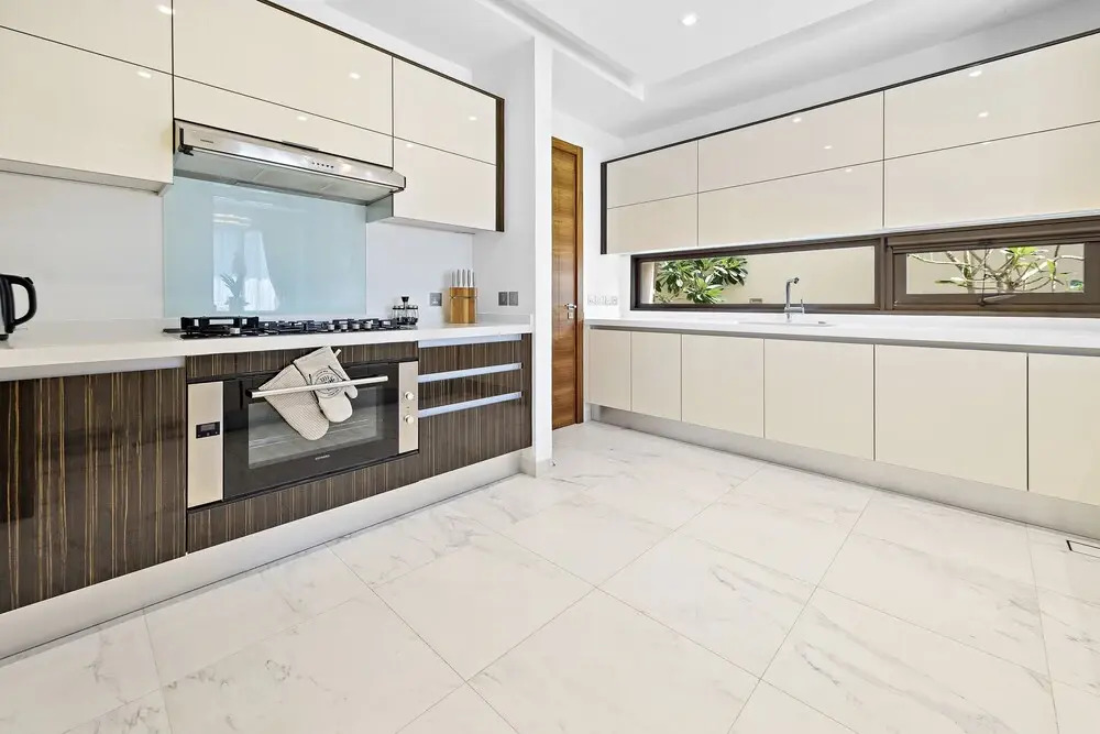 WelHome - Luxe Villa With Private Pool Near The Beach