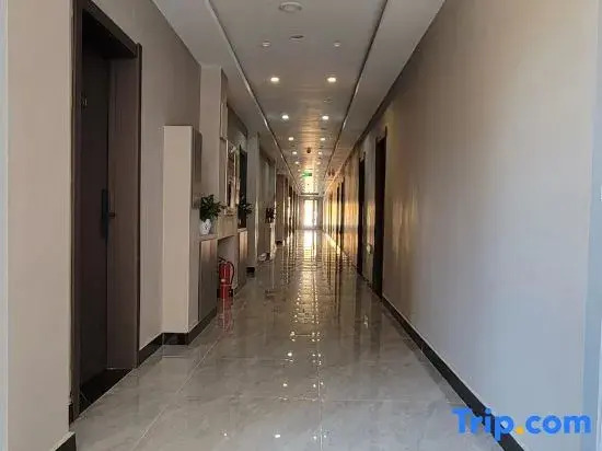 Yitian Hotel