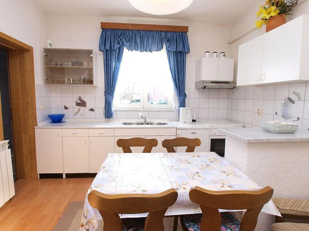 Olive Apartments