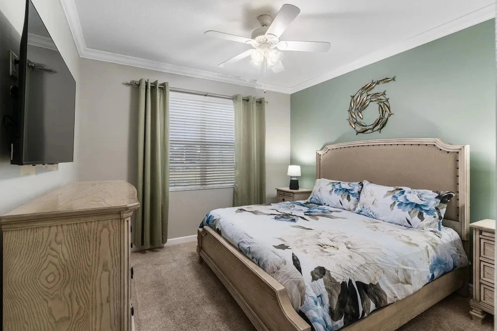 Buc2999 6 Bedroom Home