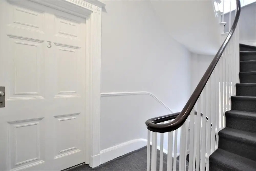Central Serviced Apartments by Roomsbooked
