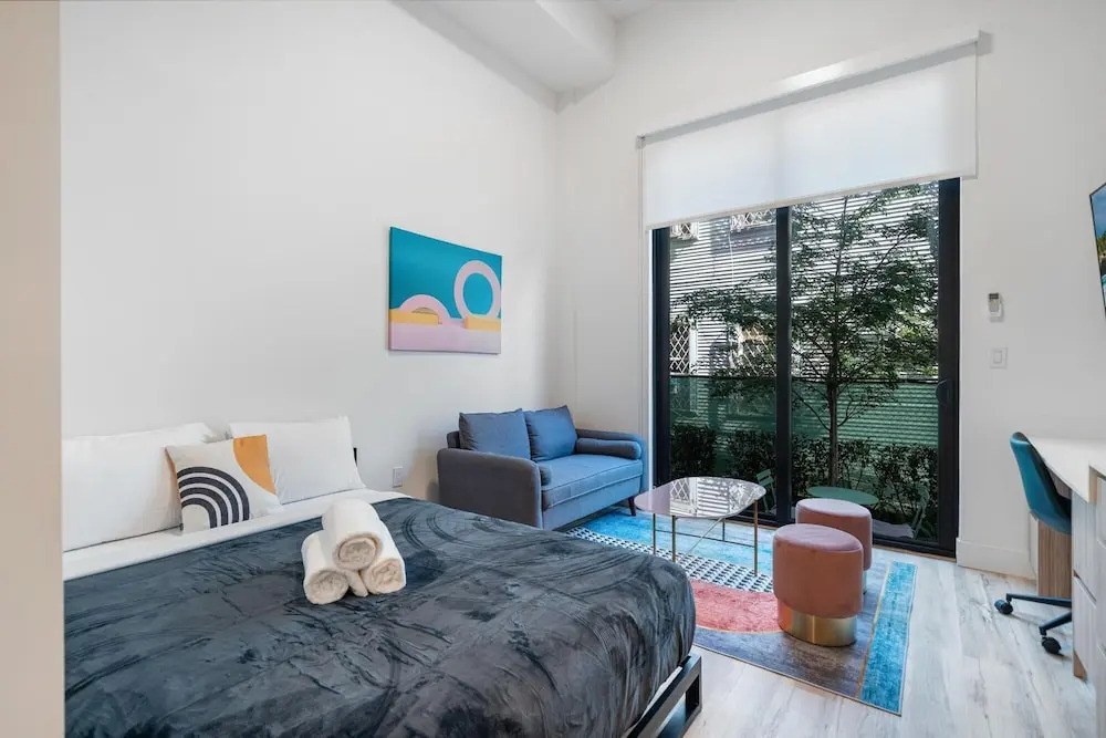 Pastel Apartments