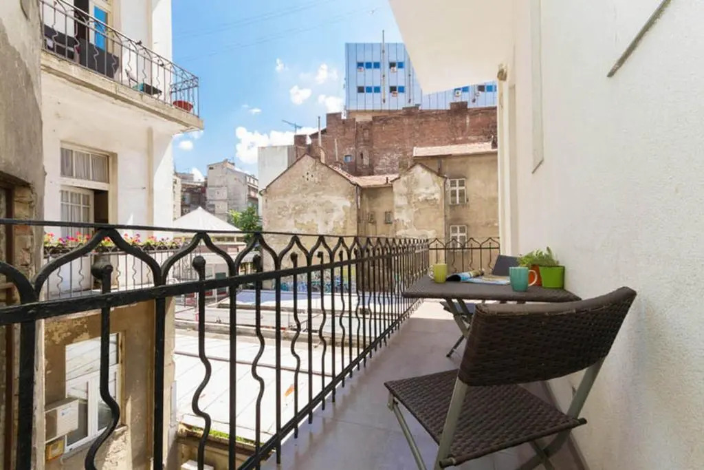 City Break Apartments Chic and Luxury