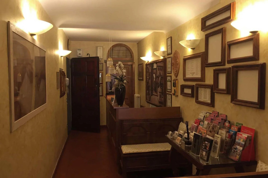 Locanda dei Poeti Rooms & Apartments