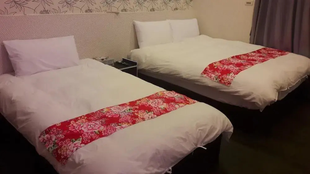 Luodong Night Market Yis B&B