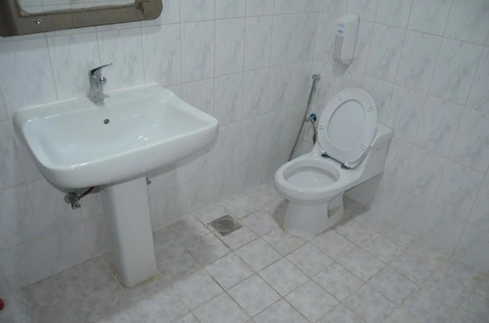 Akaduniya Furnished Apartments 2