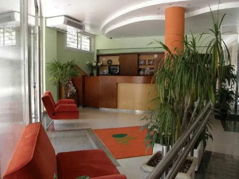 Olmo Dorado