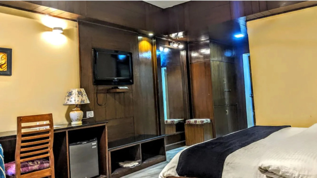 Hotel Shivalik Dharamshala
