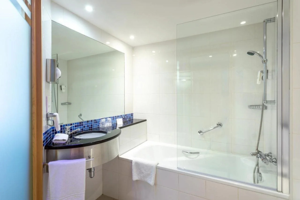 Holiday Inn Express Lisbon-Oeiras by IHG
