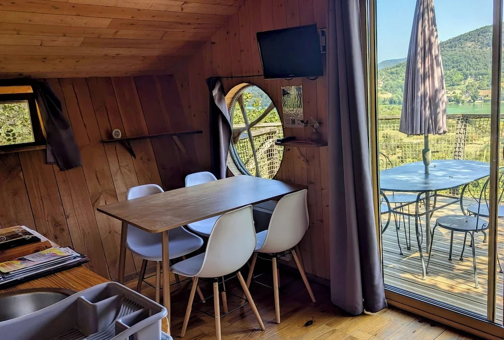 Cabanes et Lodges du Belvedere