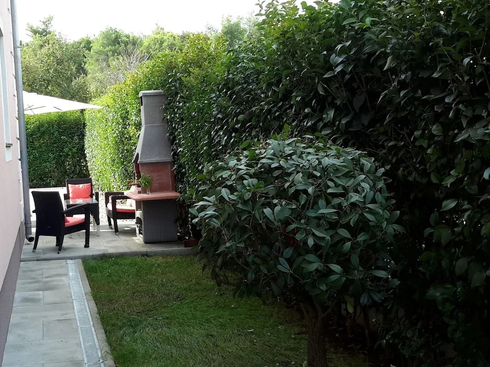 Apartment Azzini Violeta