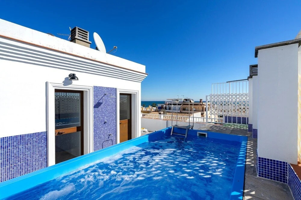 Unique Penthouse with Private Pool Ref 19