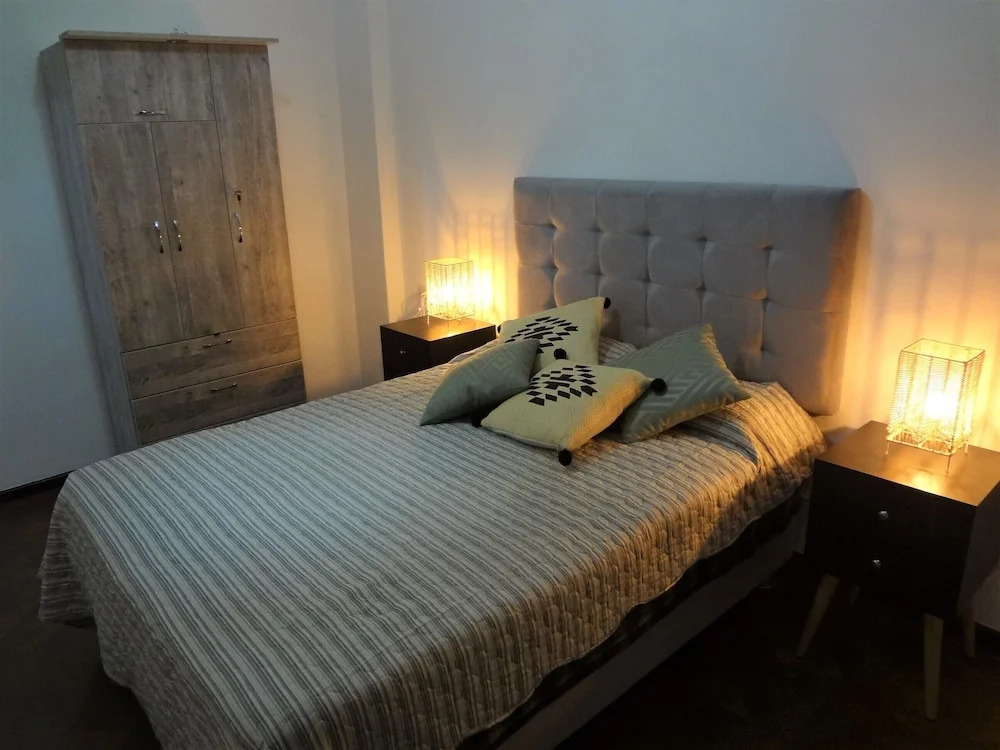 Meetinc House