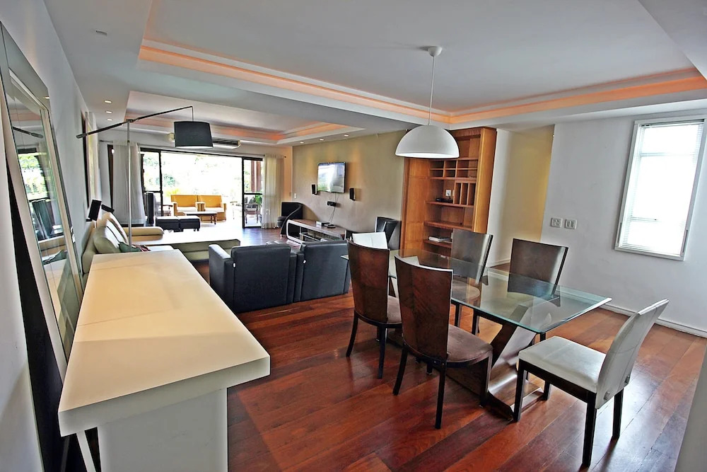 Rio Spot Homes Q010