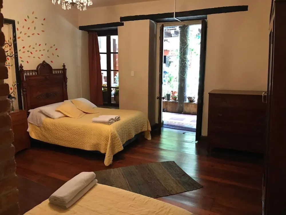 Hotel Cantuña
