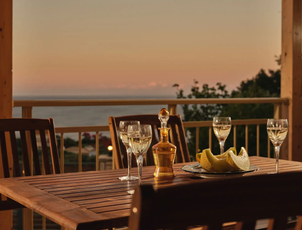 Arbarosa Villa - A stylish villa with Private Pool & Sea Views, by ZanteWize