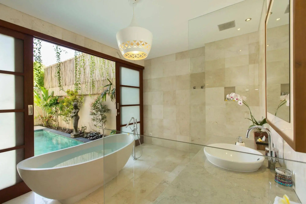 Beautiful Bali Villas - 6 mins walk to the beach