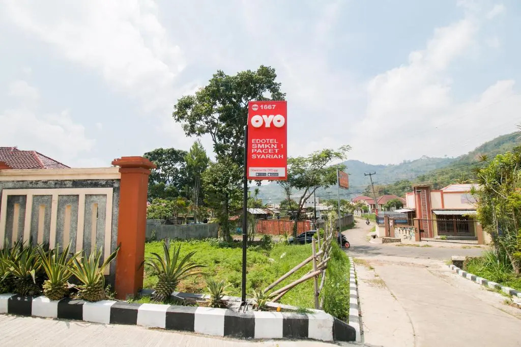 Hotel O Edotel Smkn 1 Pacet Syariah