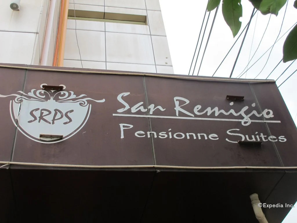 San Remigio Pensionne Suites