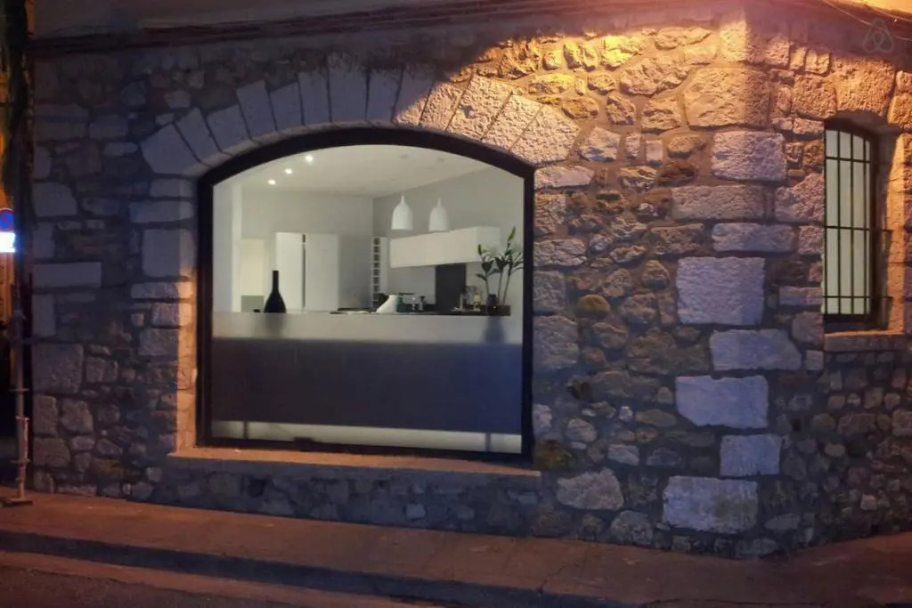 appartement 4 personnes vue mer remparts Antibes