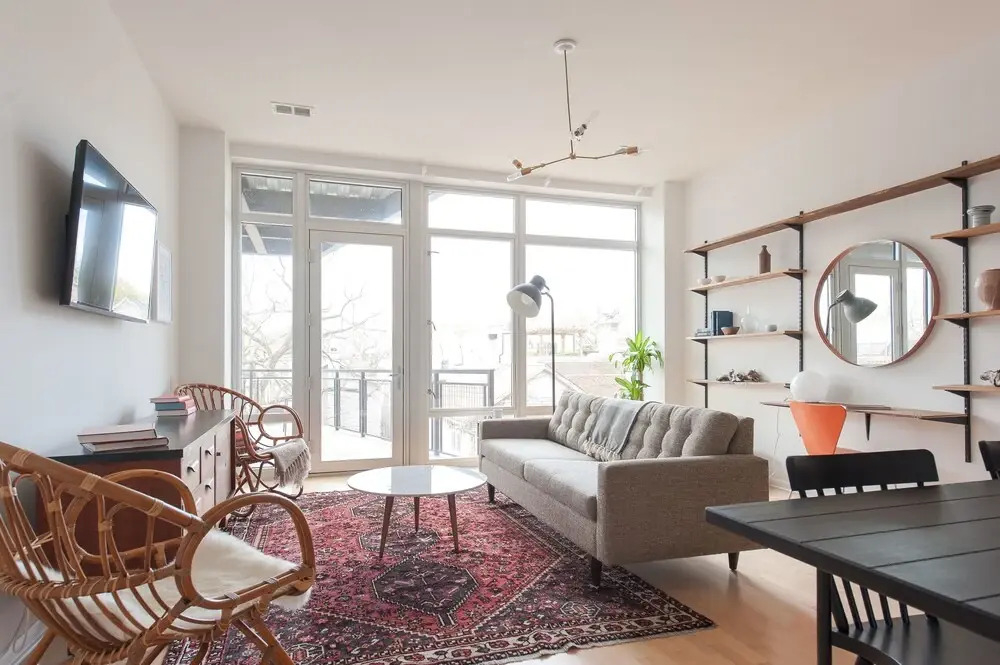 Vibrant Lincoln Park Suites by Sonder