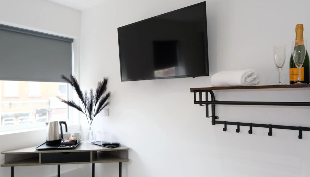 The Kop End Hotel by Serviced Living Liverpool