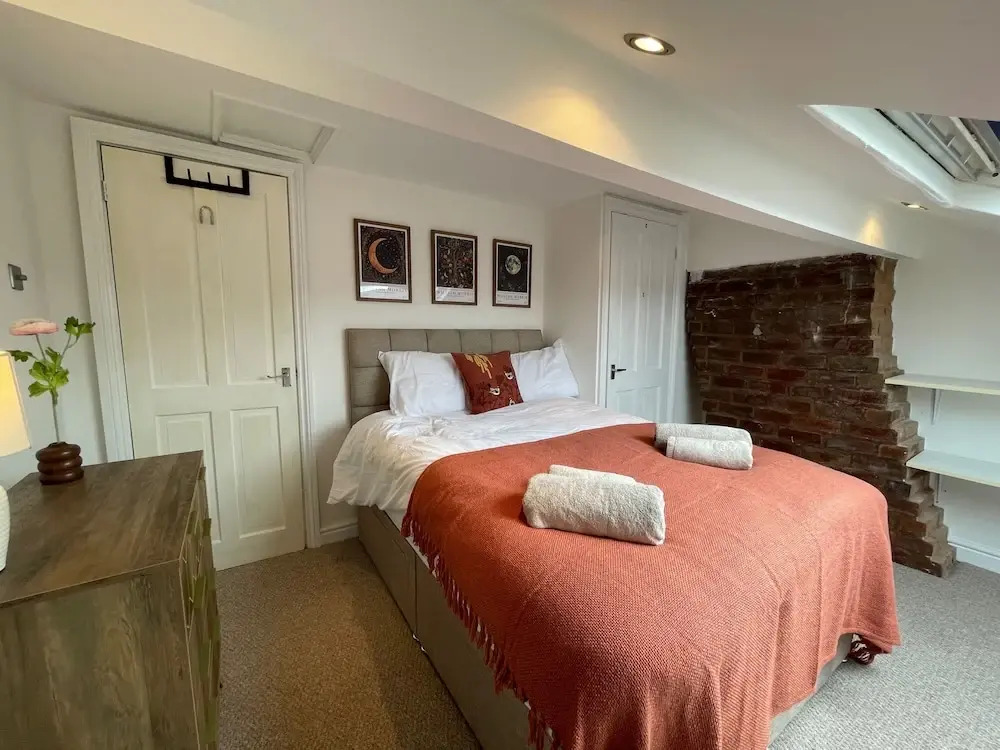 Familyfriendly - Sleeps6 - Privateparking - Garden