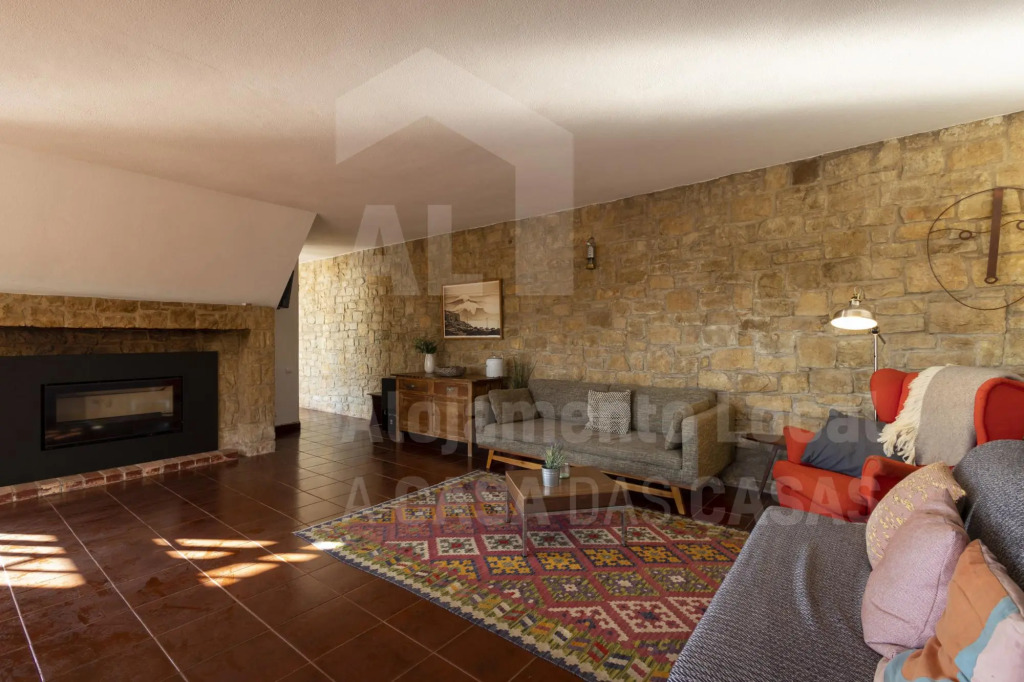 Villa Coxos by AcasaDasCasas