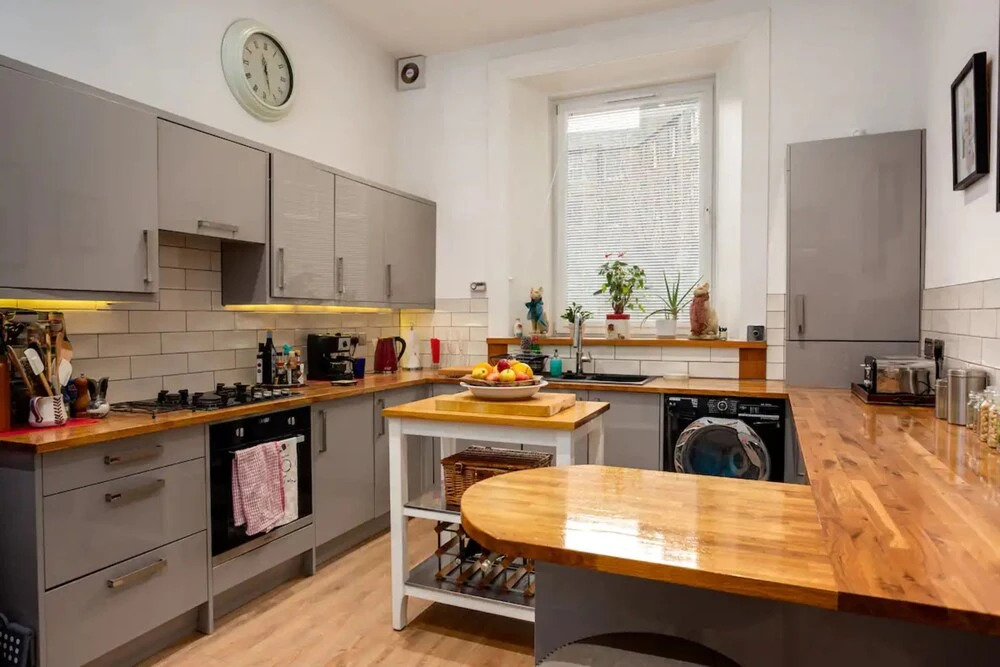 Stylish 2 Bedroom Apartment By Edinburgh Castle