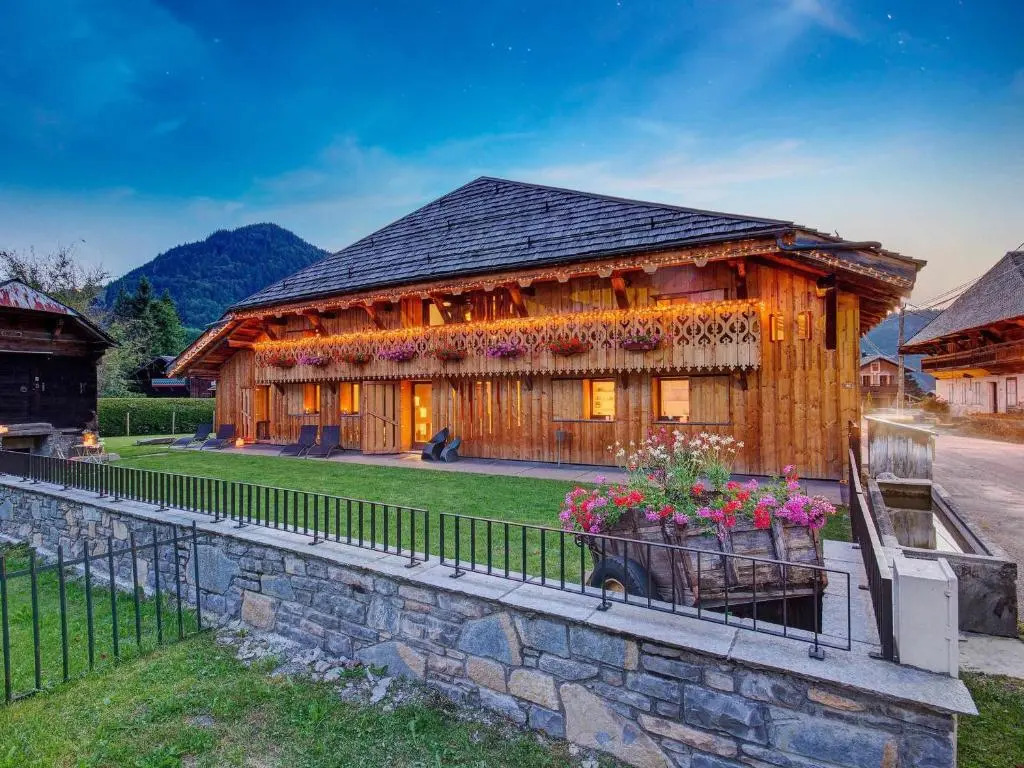 Chalet Morzine, 9 pièces, 14 personnes - FR-1-627-9