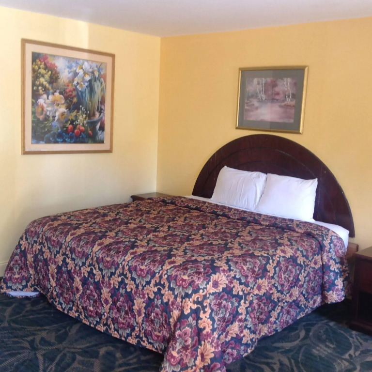 Eny's Hotel