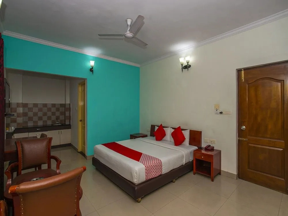 OYO 23360 White Bricks Inn