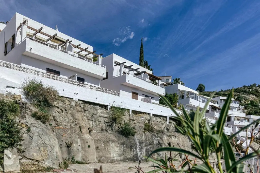 Roses House to the Sea Villa 18