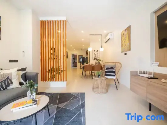 Wink Central 10 Patong Beach Phuket