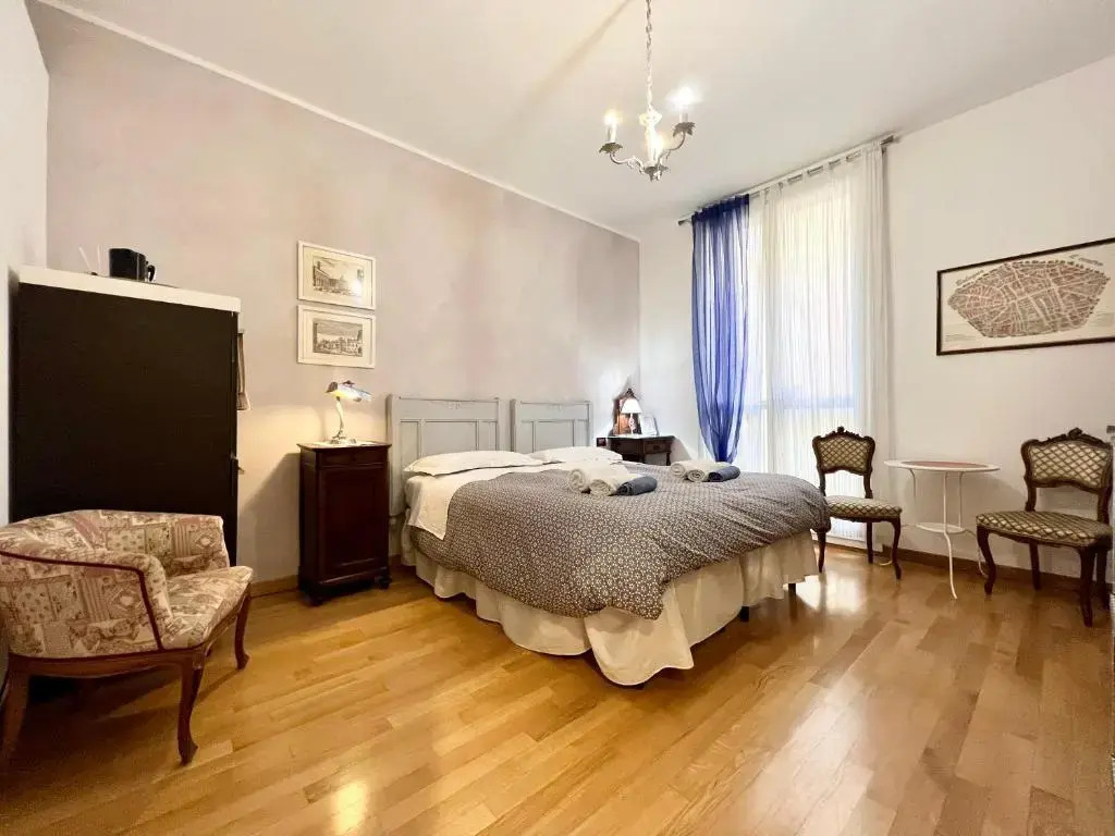Giulia apartment and room