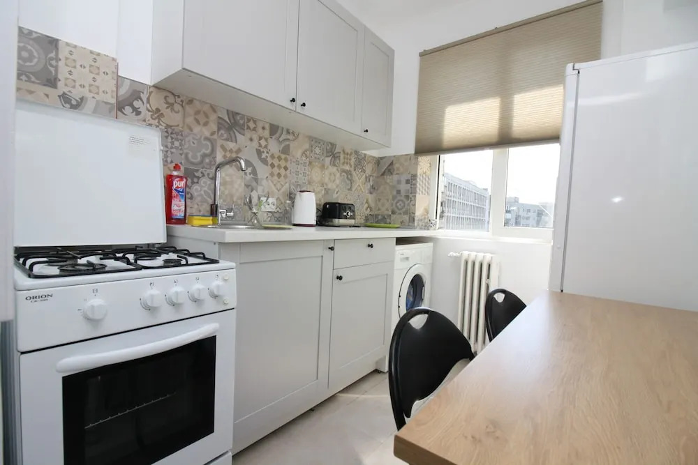 EYTAL Bucharest Central Apartment