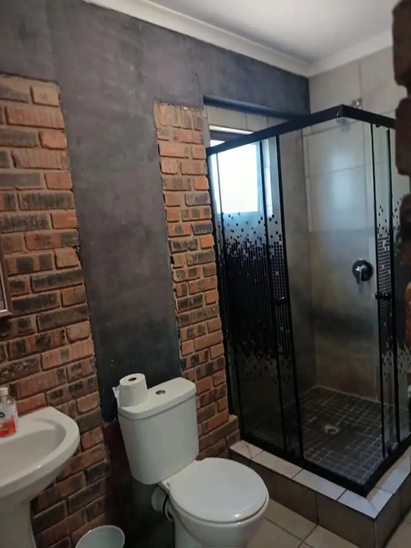Charming Holiday House in Pietermaritzburg With Shared Pool