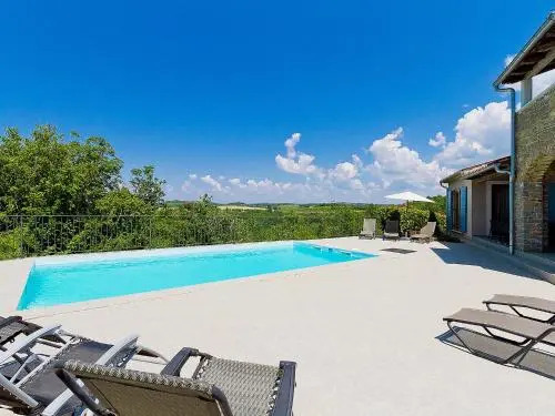 Villa Daymon