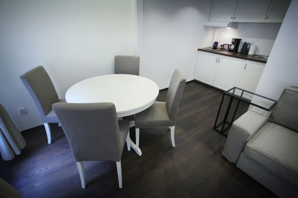 Dfive Apartments - Chain Bridge